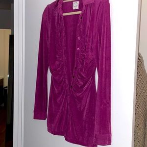 With Jean rouched dress